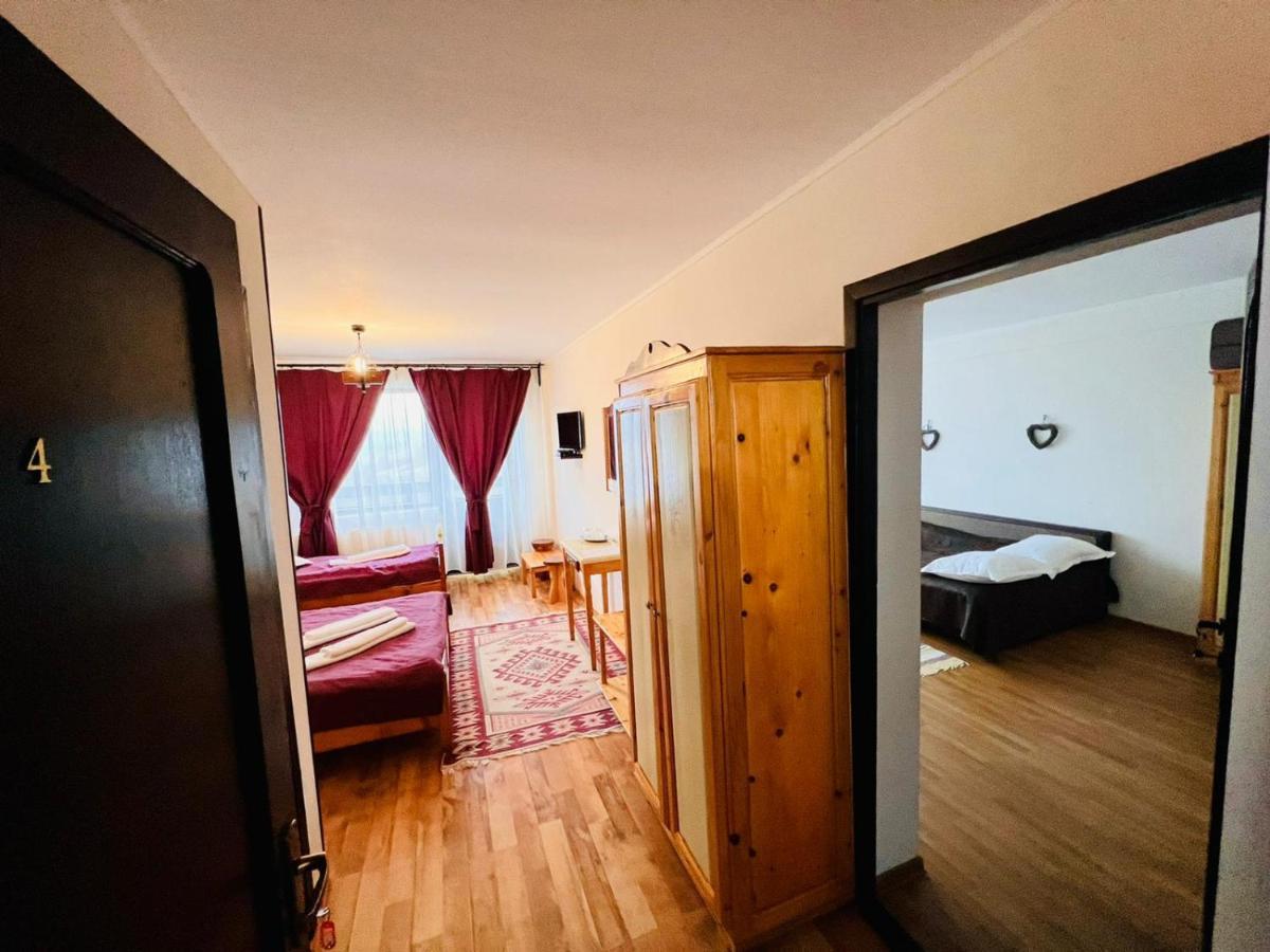 Pensiunea Casa Boiereasca Пештера Экстерьер фото